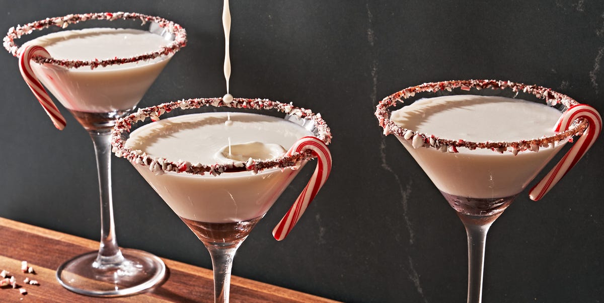 Peppermint Martini: Your Creamy, Minty Grown-Up Holiday Candy
